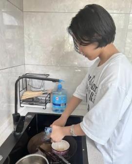 华容引产后多久可以进行性生活？